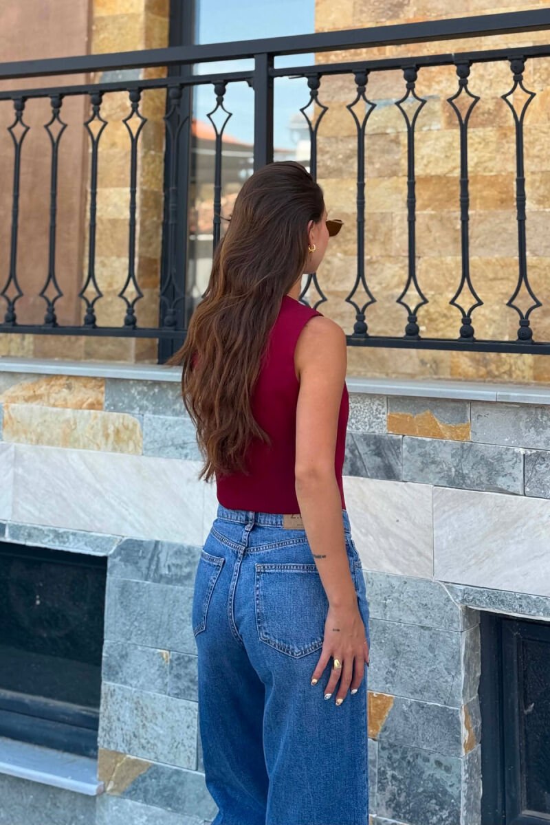 ONE COLOR BUTTONED WOMAN VEST BURGUNDY/VISHNJE - 4