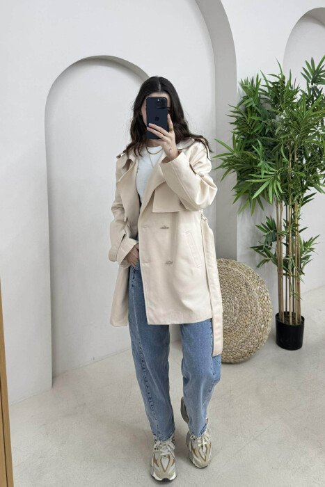 XHAKETË NJË NGJYRËSHE ME KOPSA PËR FEMRA NË NGJYRËN BEZHË - KLAUDIO FASHION