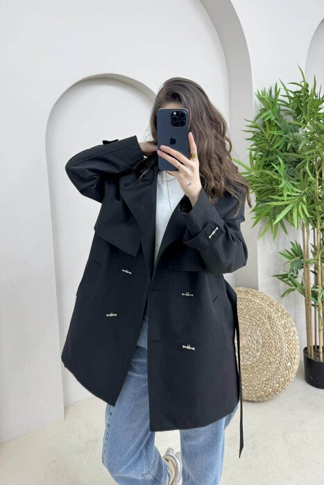 XHAKETË NJË NGJYRËSHE ME KOPSA PËR FEMRA NË NGJYRËN E ZEZË - KLAUDIO FASHION