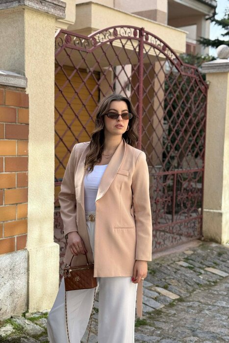 XHAKETE E THJESHTE KLASIKE DHE ME DETAJIN E LIDHSEVE PER FEMRA NE NGJYRE BEZHE - KLAUDIO FASHION