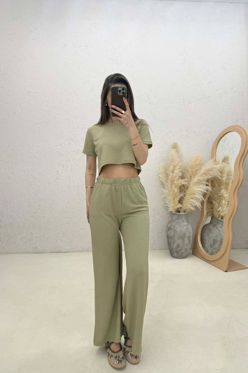 ONE COLOR CROP TOP T-SHIRT+ TROUSERS WOMAN SET OLIVE/ULLI - 2