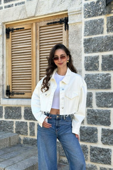 XHAKETE E SHKURTER XHINS PER FEMRA NE NGJYRE KREM - KLAUDIO FASHION