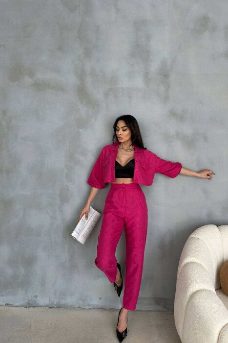 SET NJË NGJYRËSH KËMISHË E SHKURTËR+PANTALLONA PËR FEMRA NË NGJYRË ÇIKLAMI - KLAUDIO FASHION