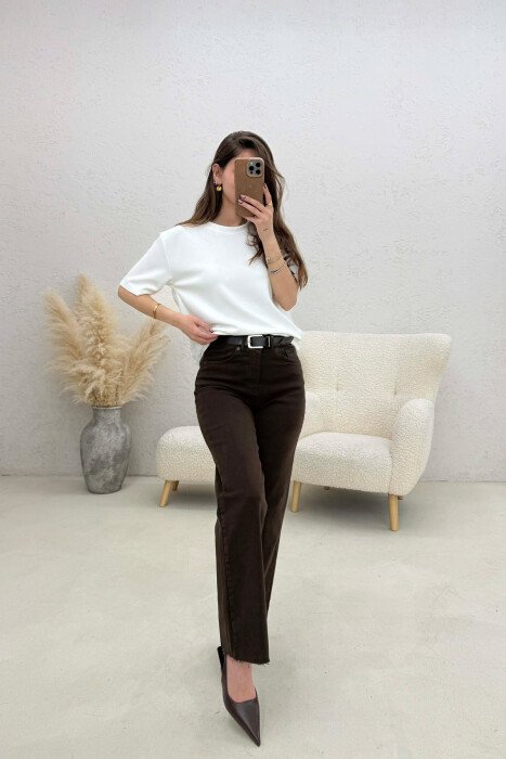 ONE COLOR CUT OFF EDGES BELT DETAIL WOMEN JEANS BROWN/KAFE - 1