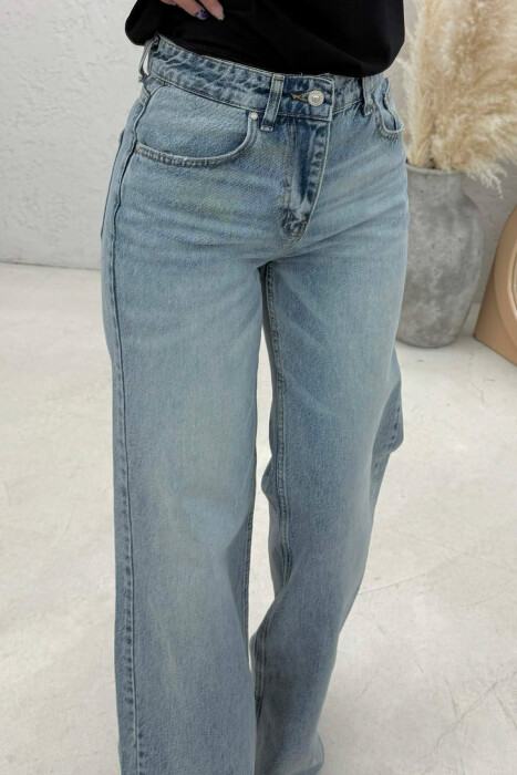ONE COLOR CUT OFF EDGES WOMAN JEANS LIGHTBLUE/BZ - 2