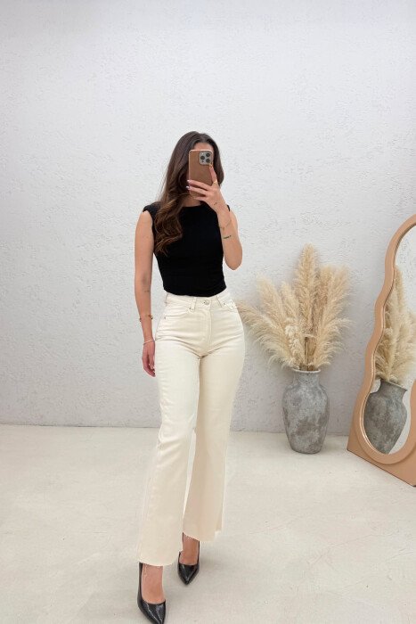 ONE COLOR CUT OFF EDGES WOMEN JEANS CREAM/KREM - 4