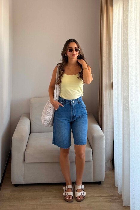 ONE COLOR CUTTED EDGES DENIM WOMAN SHORTS BLUE/BLU - 2