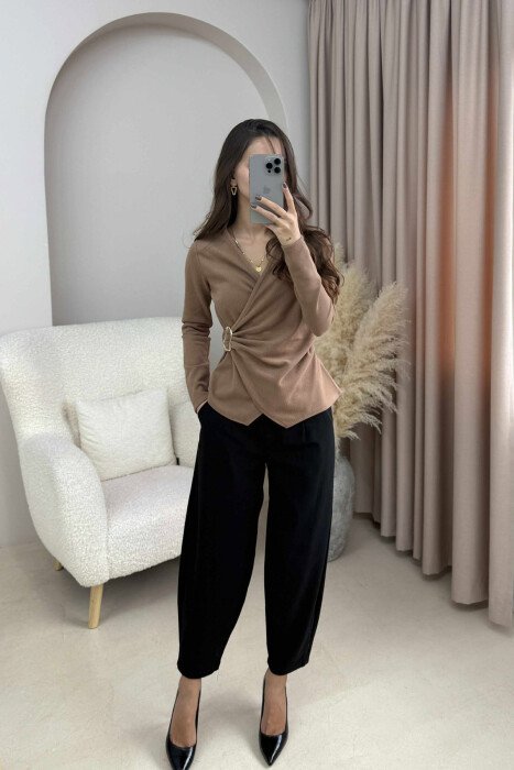 ONE COLOR DETAILED WOMEN SWEATSHIRT BROWN/KAFE 