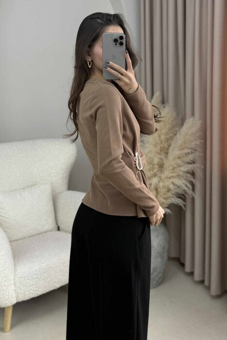 ONE COLOR DETAILED WOMEN SWEATSHIRT BROWN/KAFE - 2