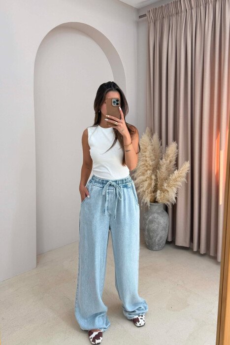 ONE COLOR ELASTIC WAIST WOMAN JEANS LIGHTBLUE/BZ - 2