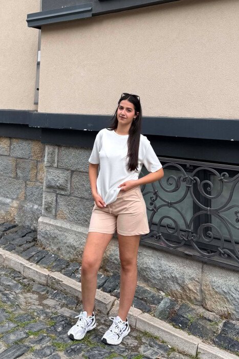 ONE COLOR ELASTIC WAIST WOMAN SHORTS BEIGE/BEZHE - KLAUDIO FASHION