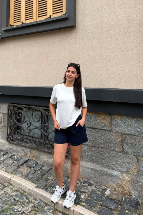 ONE COLOR ELASTIC WAIST WOMAN SHORTS BLUE/BLU - KLAUDIO FASHION