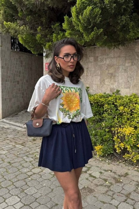 ONE COLOR ELASTIC WAIST WOMAN SHORTS DARK BLUE/BEE 