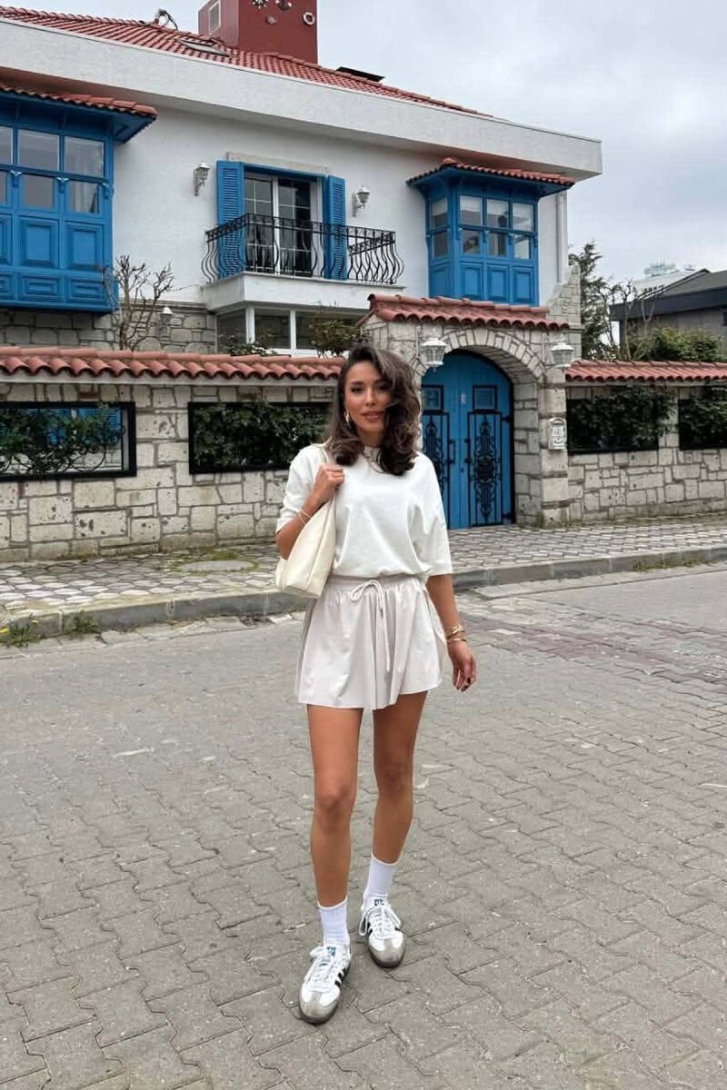ONE COLOR ELASTIC WAIST WOMAN SHORTS LIGHT BEIGE/BZHZB - 2