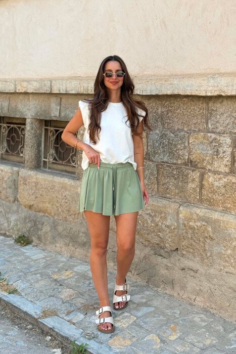 ONE COLOR ELASTIC WAIST WOMAN SHORTS LIGHT GREEN/JEZB 