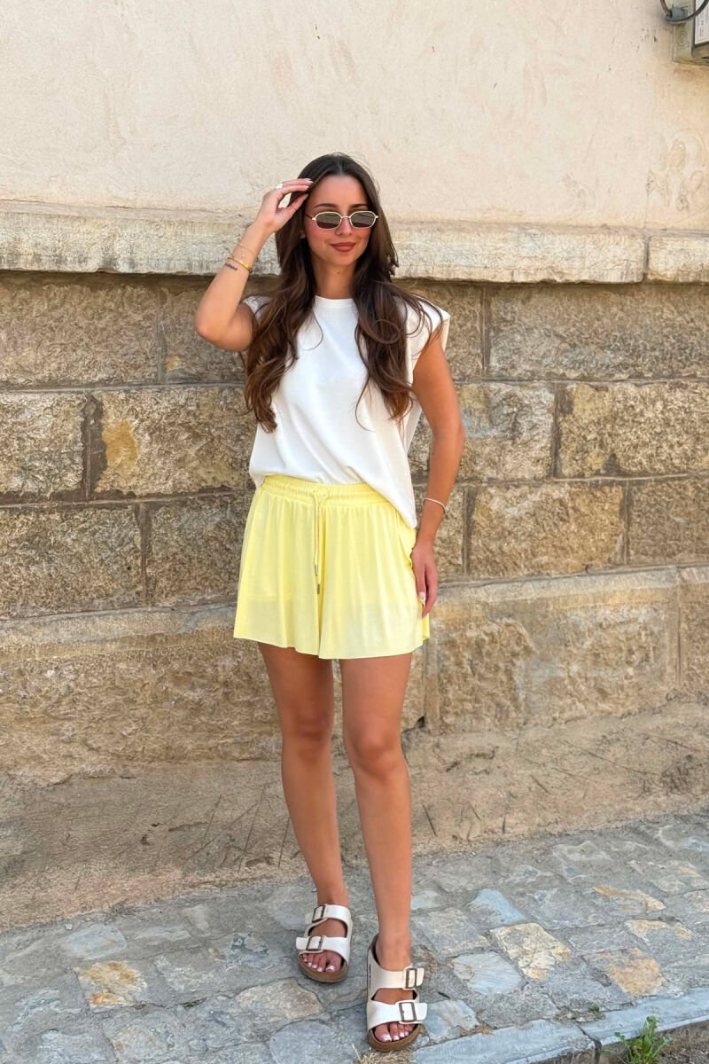 ONE COLOR ELASTIC WAIST WOMAN SHORTS YELLOW/E VERDHE - 1