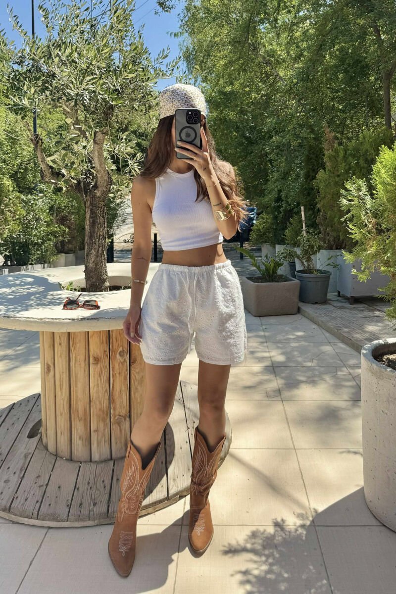 ONE COLOR ELASTIC WAIST WOMEN SHORTS WHITE-E BARDHE - 3