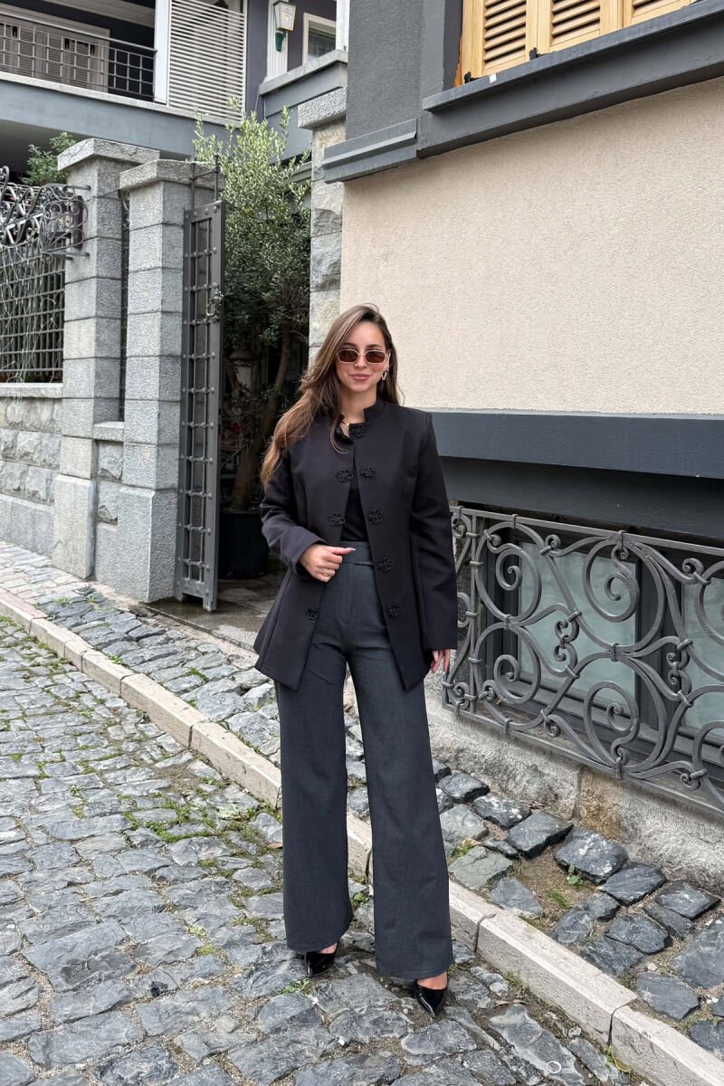 ONE COLOR EMBROIDERED DETAILS WOMAN JACKET BLACK/ E ZEZE - 1