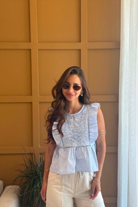 ONE COLOR EMBROIDERED WOMAN TANK TOP LIGHTBLUE/BZ 