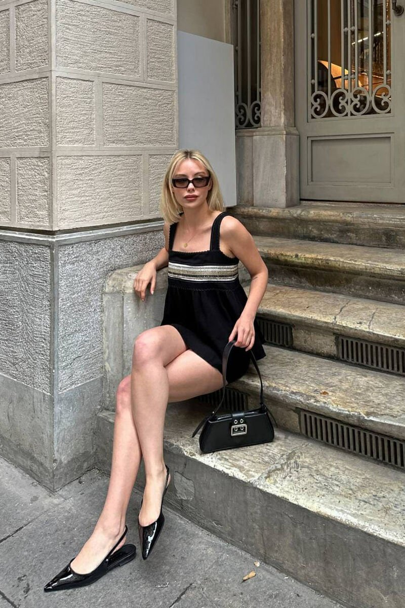 ONE COLOR EMBROIDERED WOMEN TANK TOP BLACK/ E ZEZE - 6