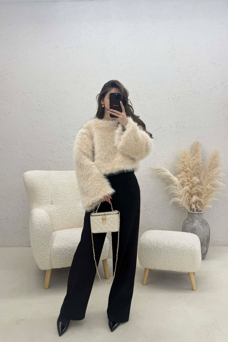 ONE COLOR FAUX FUR WOMAN SWEATSHIRT BEIGE/BEZHE - 2