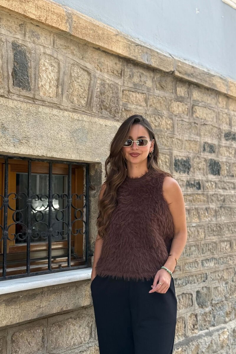 ONE COLOR FAUX FUR WOMAN TANK TOP BROWN/KAFE - 1
