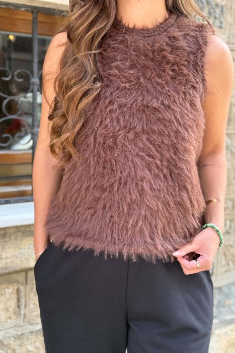 ONE COLOR FAUX FUR WOMAN TANK TOP BROWN/KAFE - 4