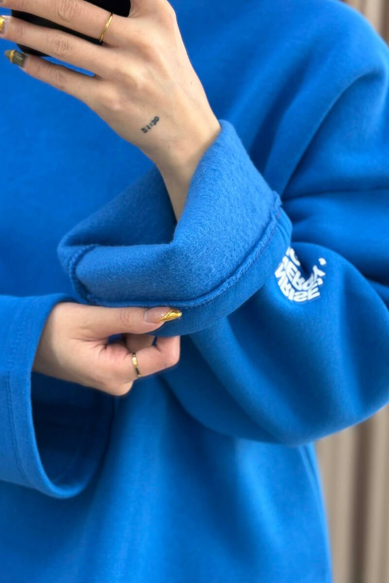 ONE COLOR FLUFFY BACK WRITTINGS WOMEN SWEATSHIRT BLUE/BLU - 4