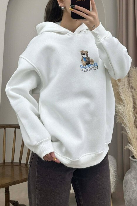 ONE COLOR FLUFFY BEAR IMAGE WOMEN HOODIE WHITE-E BARDHE - 3