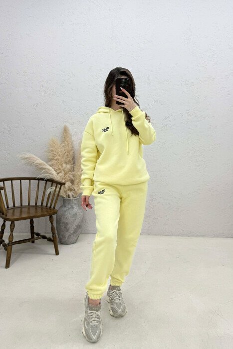 SET NJE NGJYRESH ME PUSH HOODIE + TUTA PER FEMRA NE NGJYRE TE VERDHE 