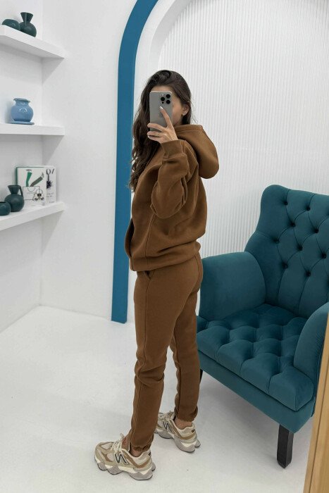 ONE COLOR FLUFFY HOODIE+JOGGERS WOMEN SET BROWN/KAFE - 4