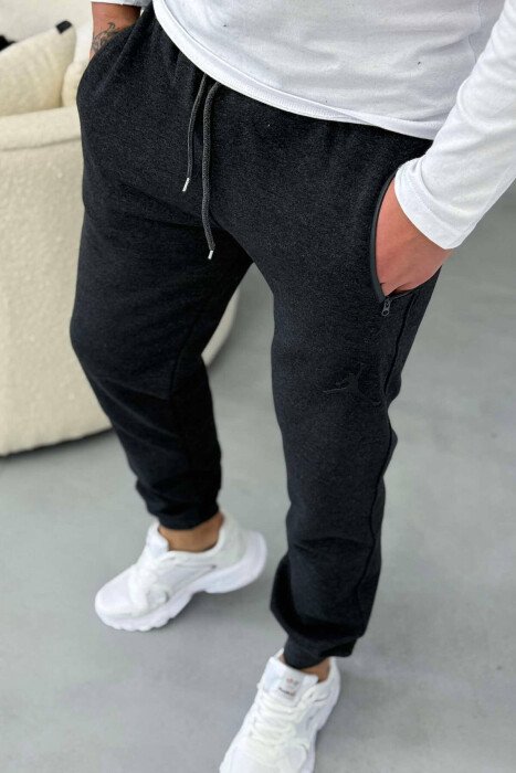 ONE COLOR FLUFFY MEN SWEATPANTS DARK GREY/GEE - KLAUDIO FASHION
