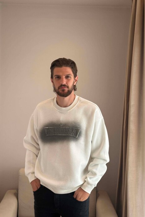 ONE COLOR FLUFFY MEN SWEATSHIRT WHITE-E BARDHE - KLAUDIO FASHION