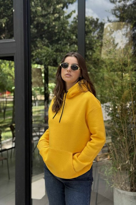HOODIE E THJESHTË NJË NGJYRËSHE ME PUSH PËR FEMRA NË NGJYRË TË VERDHË - KLAUDIO FASHION