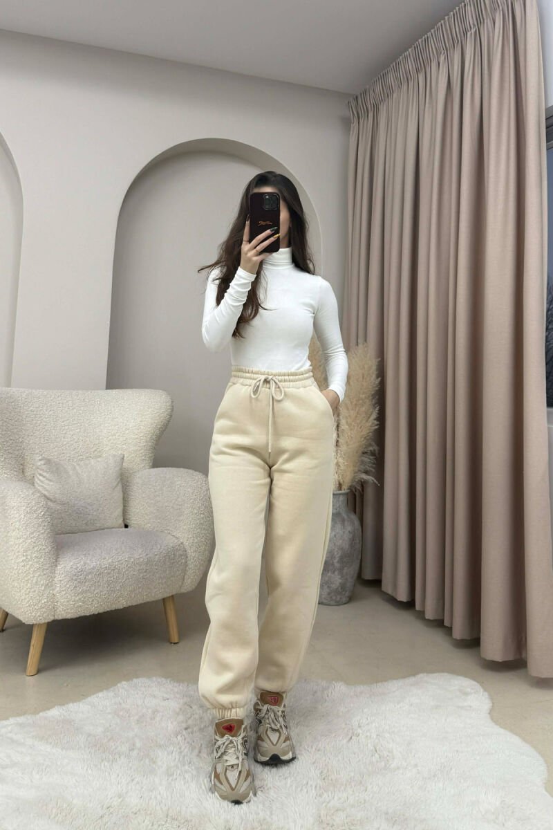 ONE COLOR FLUFFY SIMPLE WOMEN JOGGERS BEIGE/BEZHE - 4