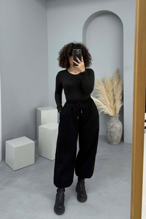 ONE COLOR FLUFFY SIMPLE WOMEN JOGGERS BLACK/ E ZEZE - 1