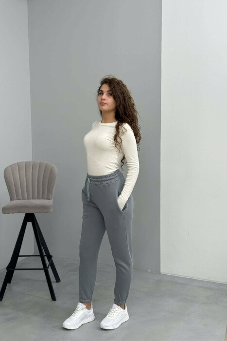ONE COLOR FLUFFY SIMPLE WOMEN SWEATPANTS IRON GREY/GRI HEKURI 