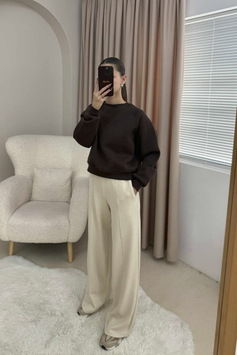 ONE COLOR FLUFFY SIMPLE WOMEN SWEATSHIRT BROWN/KAFE - 1