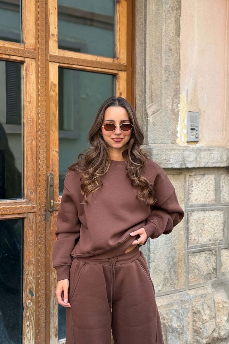 ONE COLOR FLUFFY SWEATSHIRT + SWEATPANTS WOMAN SET BROWN/KAFE - 3