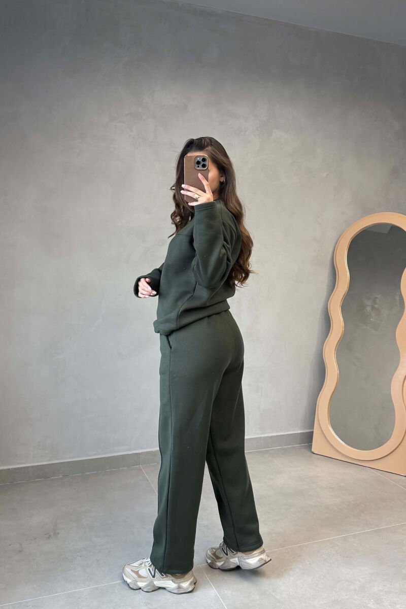 ONE COLOR FLUFFY SWEATSHIRT + SWEATPANTS WOMEN SET OLIVE/ULLI - 4
