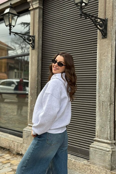 ONE COLOR FLUFFY WOMAN HOODIE LIGHT GREY/GZ - 2