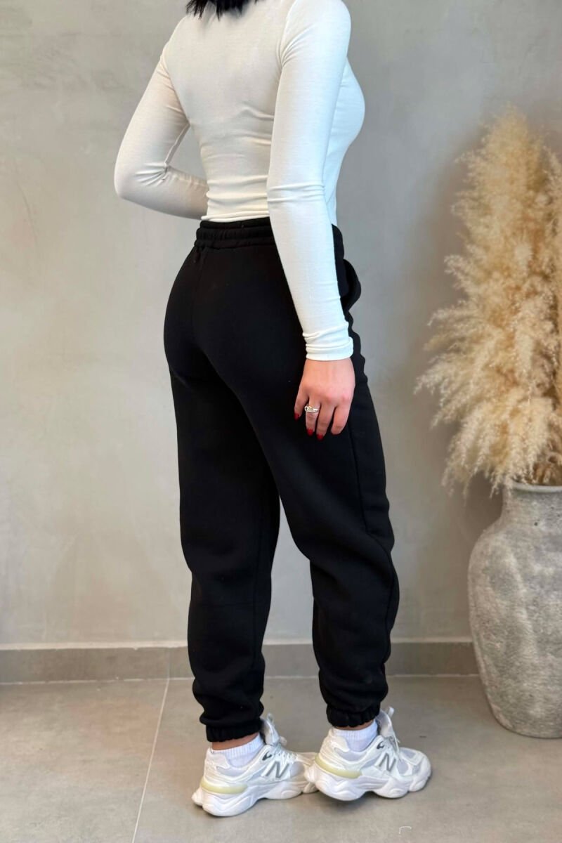 ONE COLOR FLUFFY WOMAN JOGGERS BLACK/ E ZEZE - 3
