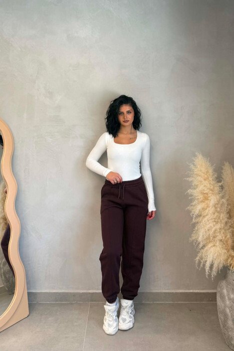 ONE COLOR FLUFFY WOMAN JOGGERS BURGUNDY/VISHNJE - KLAUDIO FASHION