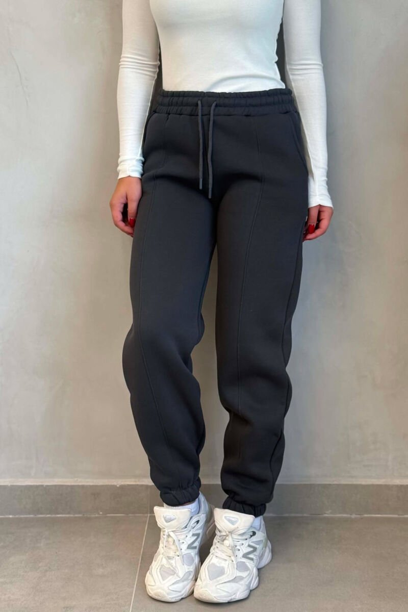 ONE COLOR FLUFFY WOMAN JOGGERS DARK GREY/GEE - 4