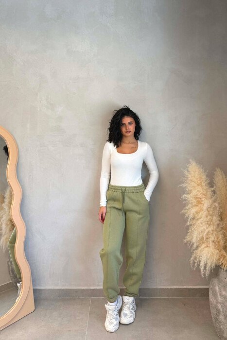 ONE COLOR FLUFFY WOMAN JOGGERS MINT/MENTE - KLAUDIO FASHION