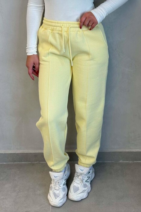 ONE COLOR FLUFFY WOMAN JOGGERS YELLOW/E VERDHE - 4