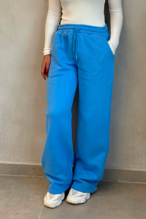 ONE COLOR FLUFFY WOMAN SWEATPANTS LIGHTBLUE/BZ - 4