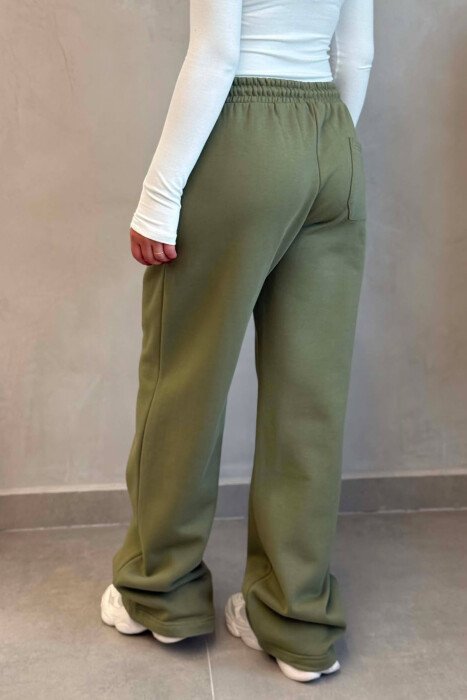 ONE COLOR FLUFFY WOMAN SWEATPANTS OLIVE/ULLI - 5
