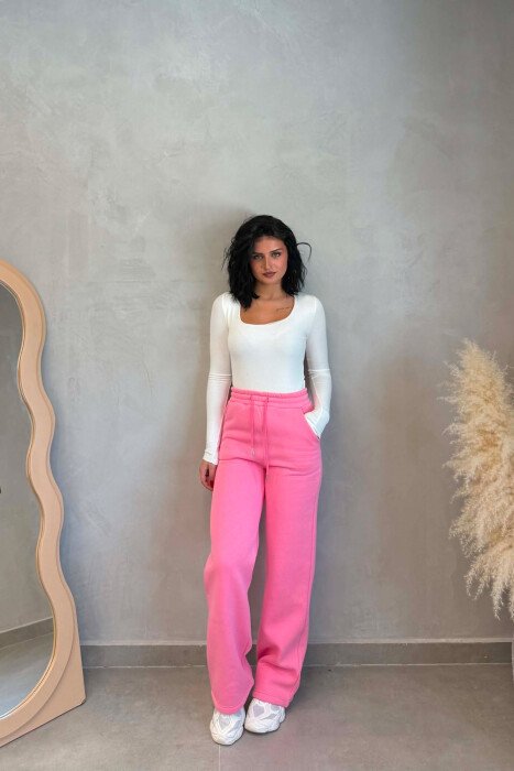 ONE COLOR FLUFFY WOMAN SWEATPANTS PINK/ROZE - KLAUDIO FASHION