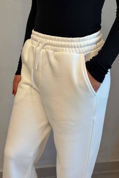 ONE COLOR FLUFFY WOMAN SWEATPANTS WHITE-E BARDHE - 5